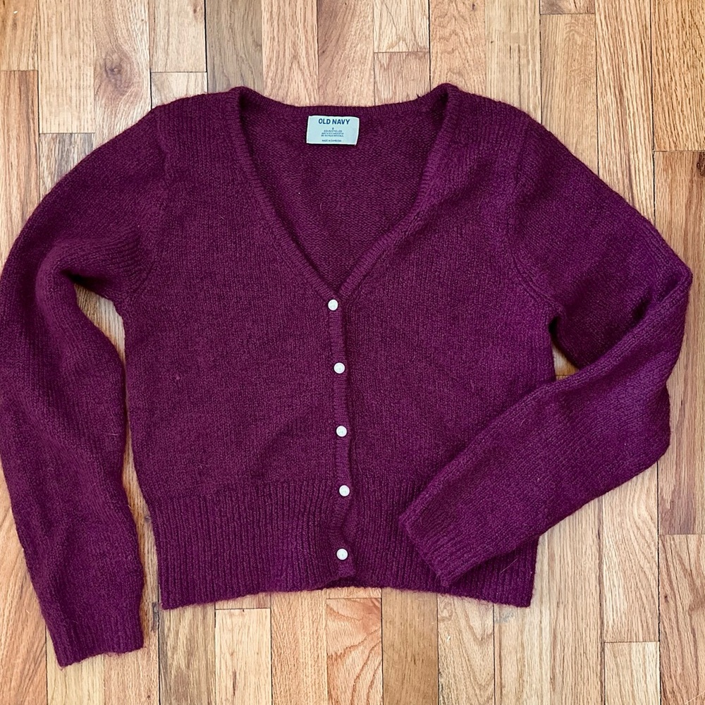 Old Navy Women’s Cozy Party Cardigan Sweater With Faux Pearl Buttons Sz S Wine